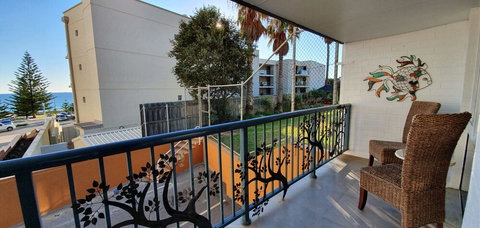 West Beach Lagoon 210 - Amazing Views - Accommodation Newcastle 1