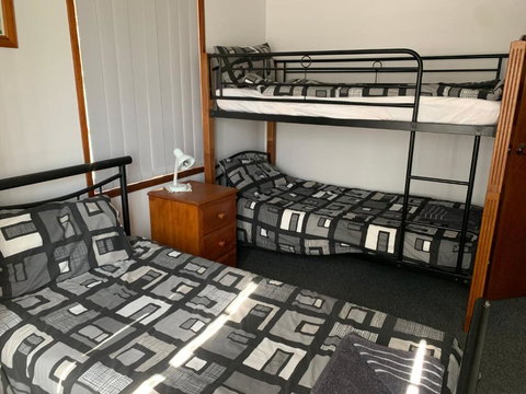 The Beach House On Fitzroy At Anna Bay - Accommodation Newcastle 6