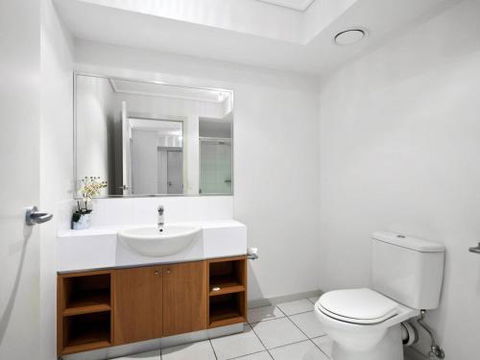 APARTMENT 11 PACIFIC APARTMENTS - Accommodation Newcastle 3