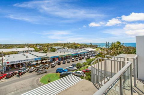 Unit 203 Plantation Rainbow Beach Plantation Resort Top Floor Aircon Free Wi Fi - Accommodation Newcastle 5