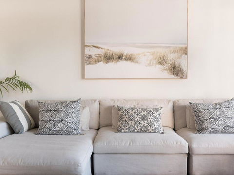 Spinnakers Waterfront - Accommodation Newcastle 1