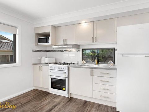 Bagnall Cottage On Government Road - Accommodation Newcastle 3