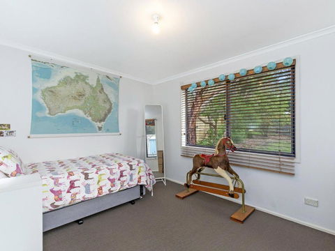 Willan 43 Powling Street - Accommodation Newcastle 6