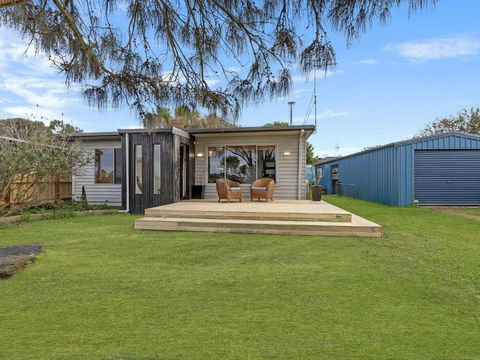 Willan 43 Powling Street - Accommodation Newcastle 3