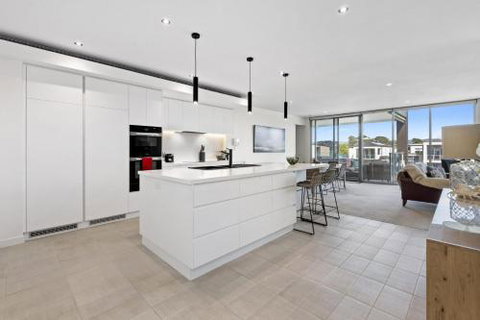 MARINA VIEW - Accommodation Newcastle 5