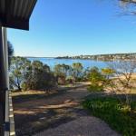 CDC 625 Beach House - Accommodation Newcastle 0