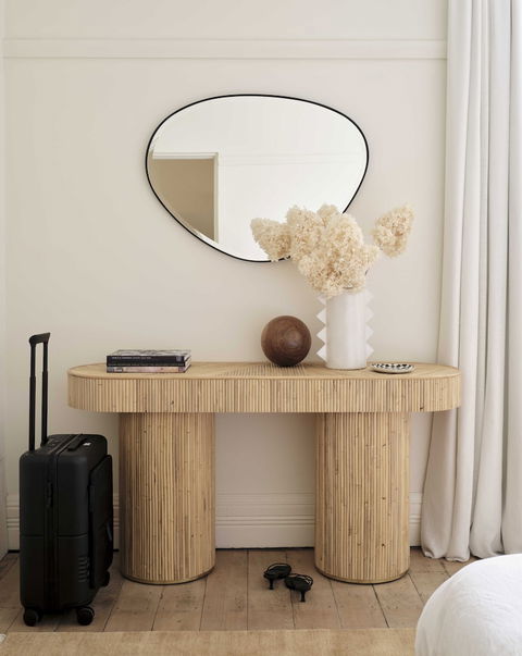 Three Rooms Sydney - Accommodation Newcastle 4