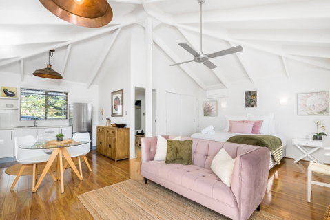 A PERFECT STAY - Twin Tallows - Accommodation Newcastle 4