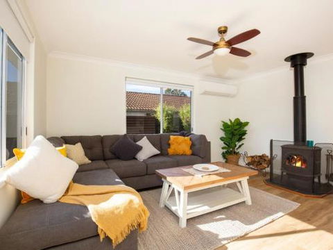 Pagoda Culburra Beach - Accommodation Newcastle 0