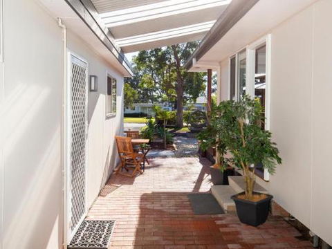 Pagoda Culburra Beach - Accommodation Newcastle 1