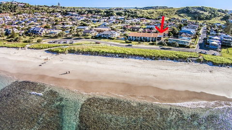 Sunrise Reef - Accommodation Newcastle 6