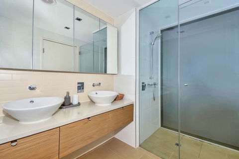 Darwin Waterfront Short Stay Apartments - Accommodation Newcastle 6