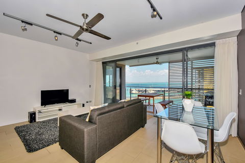 Darwin Waterfront Short Stay Apartments - Accommodation Newcastle 3