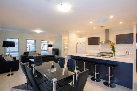Vantage Court A Hidden Gem Of Mudgee 11 - Accommodation Newcastle 4