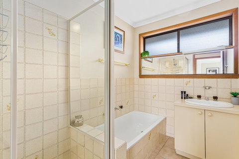 CAPEL A Great Family Getaway - Accommodation Newcastle 3