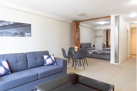 STAY&CO Serviced Apartments North Sydney Napier - Accommodation Newcastle 2