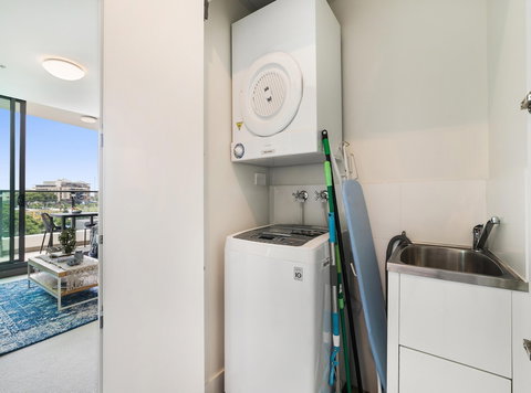 Harbourside - Accommodation Newcastle 6