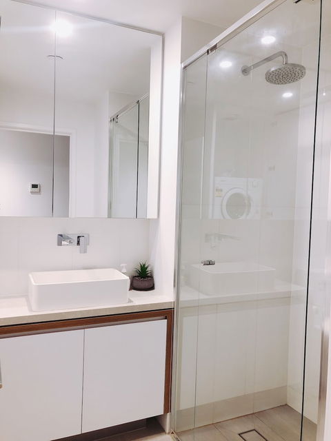 FV Apartments - Accommodation Newcastle 2