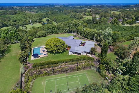 Ferncrest - Accommodation Newcastle 2