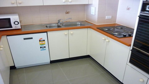 The Apartment Service SUSEX - Accommodation Newcastle 6