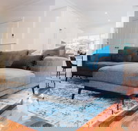 1000 Reasons - Accommodation Newcastle