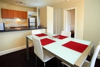 Quest On St. Kilda Road - Accommodation Newcastle 4