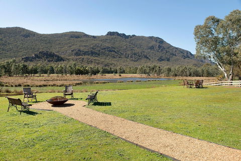 Halls Gap Motel - Accommodation Newcastle 3
