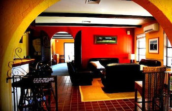 Oaks Ranch And Country Club - Accommodation Newcastle 6