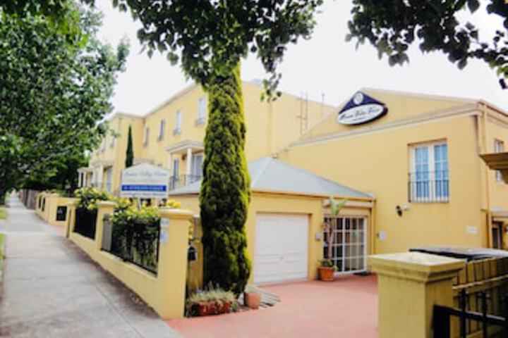 Moonee Ponds VIC Accommodation Newcastle