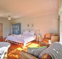 Dolphin Sands - Accommodation Newcastle