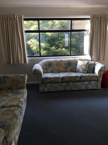 Central Cowes Family Townhouses - Accommodation Newcastle 6