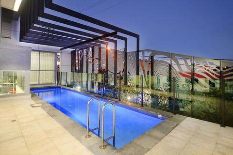 Oaks Gladstone Grand Hotel - Accommodation Newcastle 3