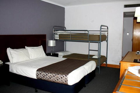 The Capital Airport Motel - Accommodation Newcastle 4