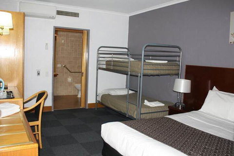 The Capital Airport Motel - Accommodation Newcastle 2