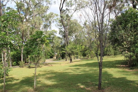 Capricorn Caves - Caravan Park - Accommodation Newcastle 3