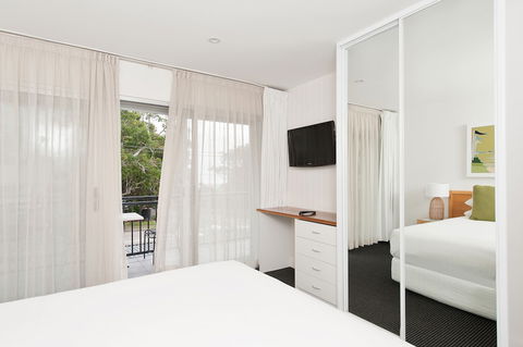 Hotel Nelson - Accommodation Newcastle 6