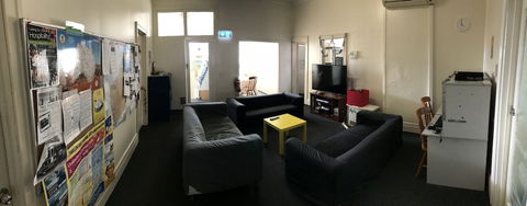 Dolphin Retreat Bunbury - Accommodation Newcastle 2