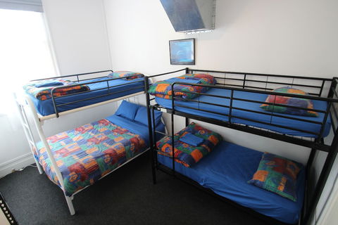 Dolphin Retreat Bunbury - Accommodation Newcastle 5