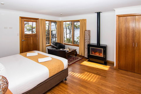 Lake St Clair Lodge - Accommodation Newcastle 5