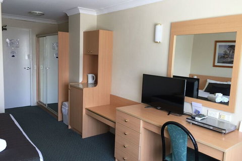 The Redleaf - Accommodation Newcastle 7