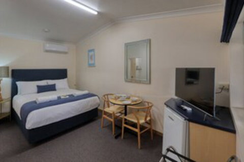 Border Motel - Accommodation Newcastle 0