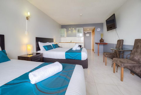 Bayview Tower - Accommodation Newcastle 5