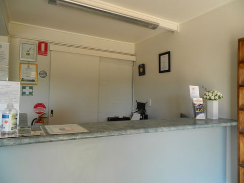 Coachman Motel - Accommodation Newcastle 3