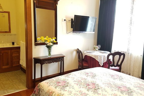 The Postmaster Inn BnB - Accommodation Newcastle 5