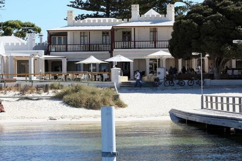 Hotel Rottnest - Accommodation Newcastle 6