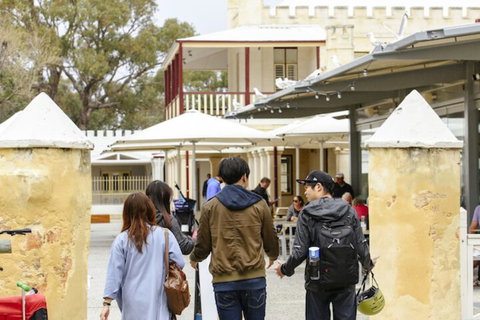 Hotel Rottnest - Accommodation Newcastle 2