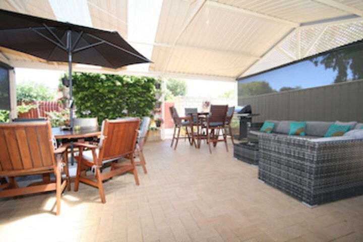 Golden Bay WA Accommodation Newcastle