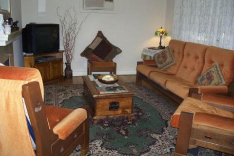 Cottage On Tottenham - Accommodation Newcastle 6