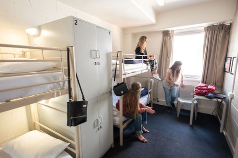 Melbourne Metro YHA - Hostel - Accommodation Newcastle 6