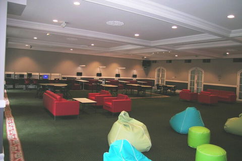 RMIT Village House - Accommodation Newcastle 1